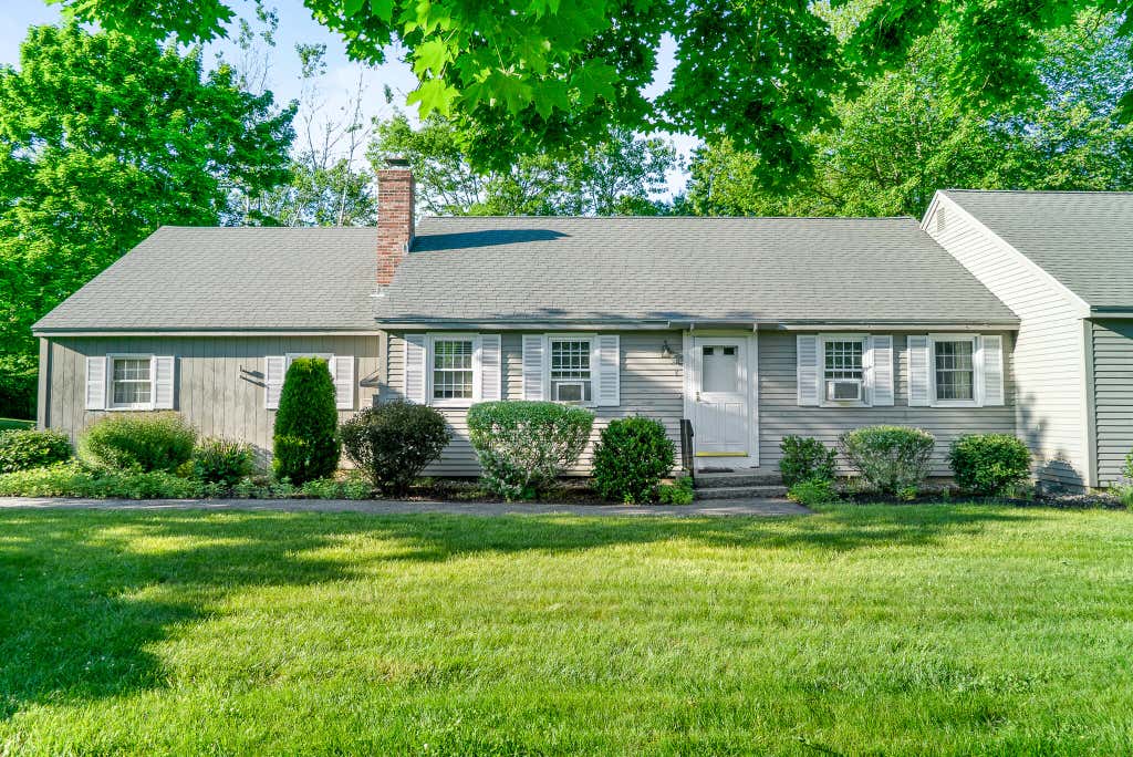 Photo of 55 Flintlock Village #3, Wells, ME 04090 (MLS # 1667404)