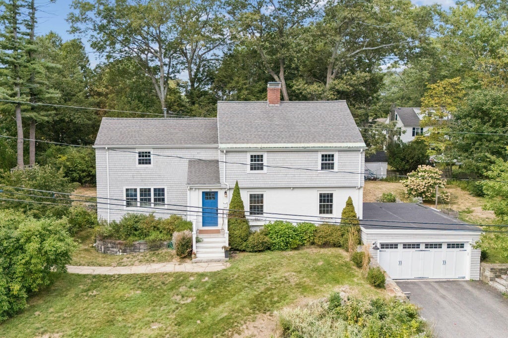 Photo of 19 Rocky Hill Road, Cape Elizabeth, ME 04107 (MLS # 1681524)