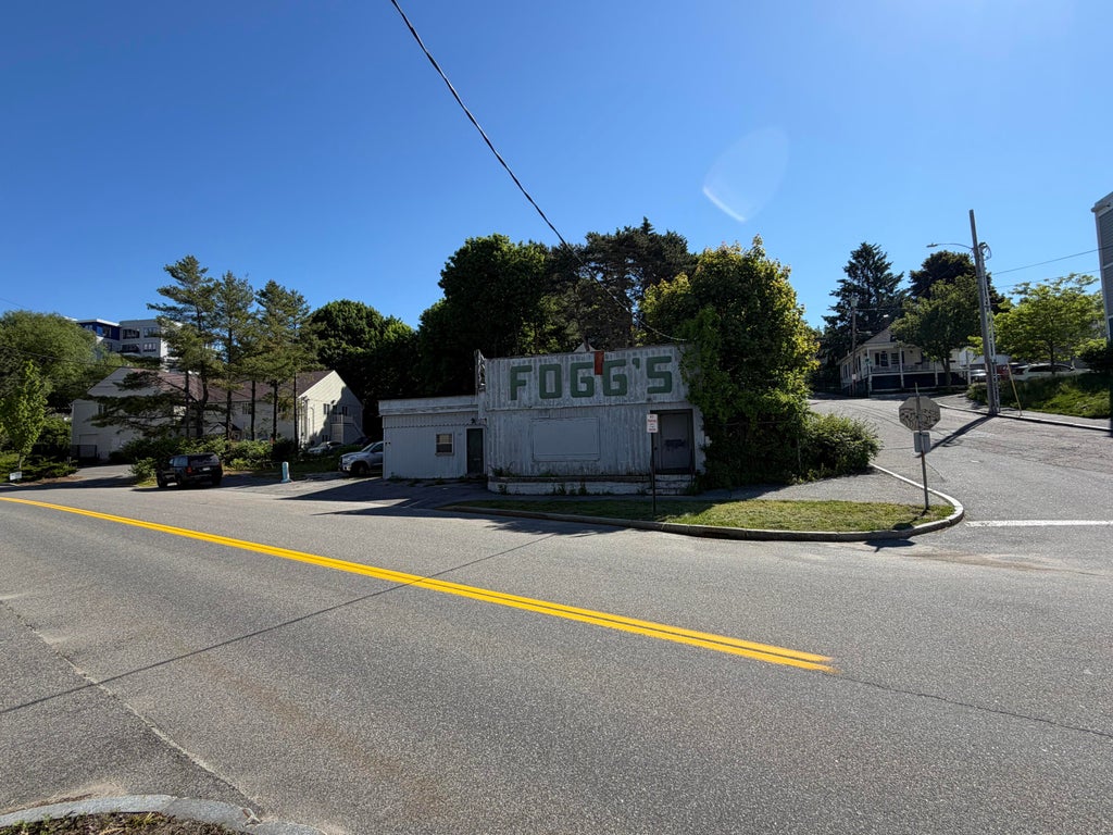 Photo of 189 Anderson Street, Portland, ME 04101 (MLS # 1666700)