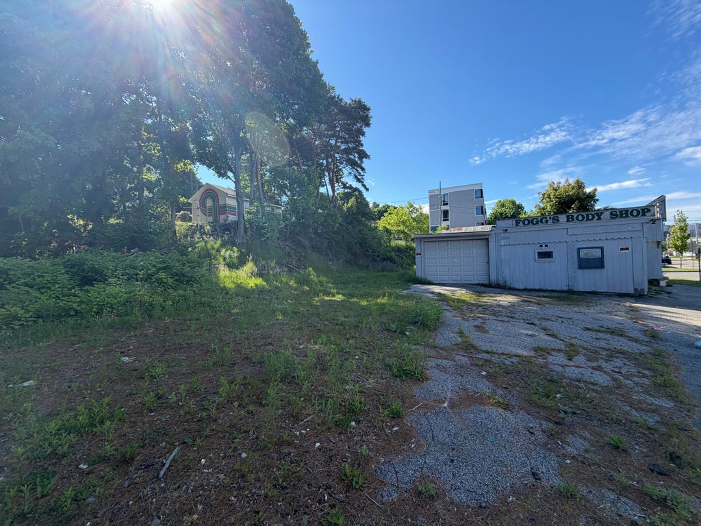 Photo of 189 Anderson Street, Portland, ME 04101 (MLS # 1666700)