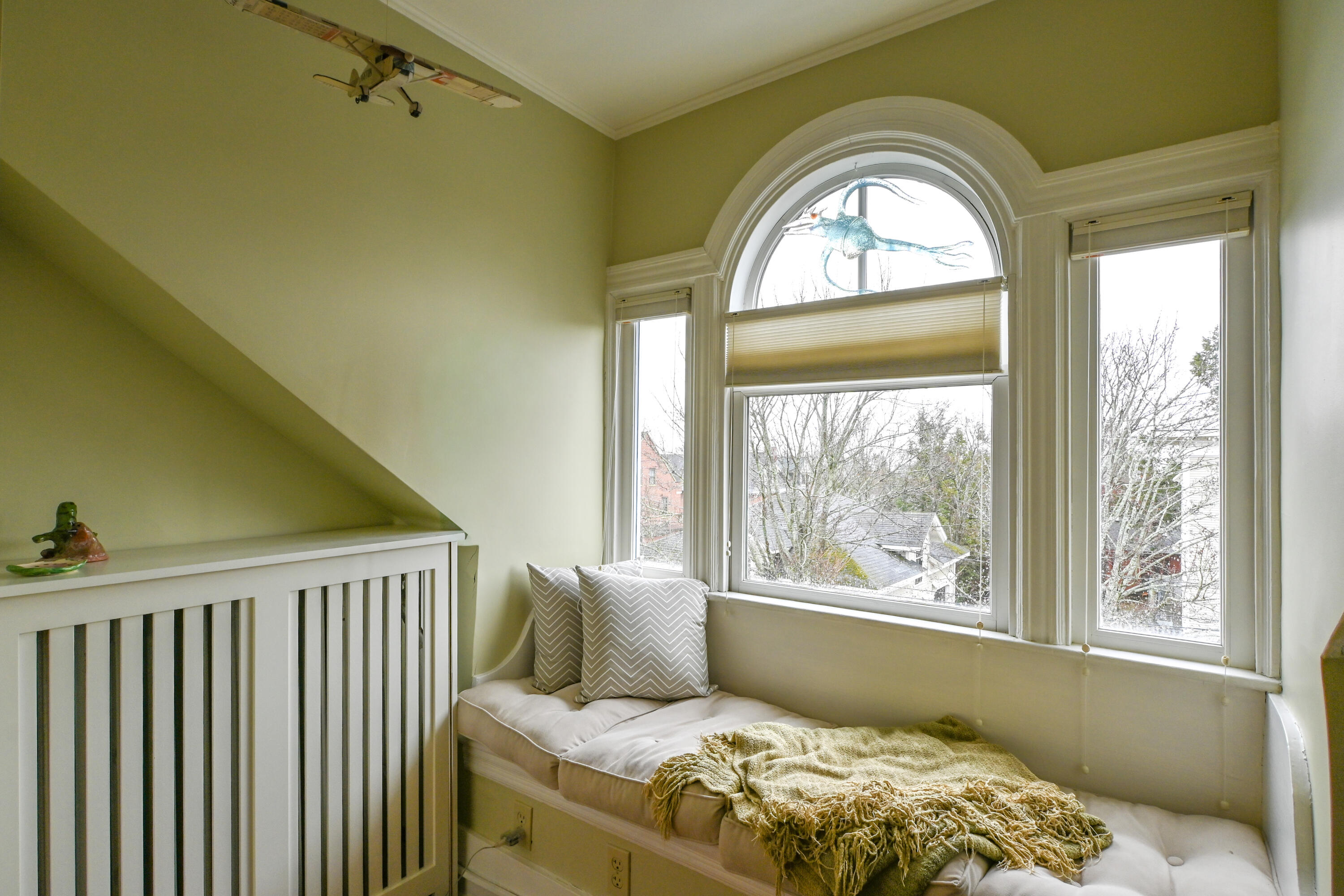 Portland, Maine, 04102, United States, 5 Bedrooms Bedrooms, ,5 BathroomsBathrooms,Residential,Active,2033687