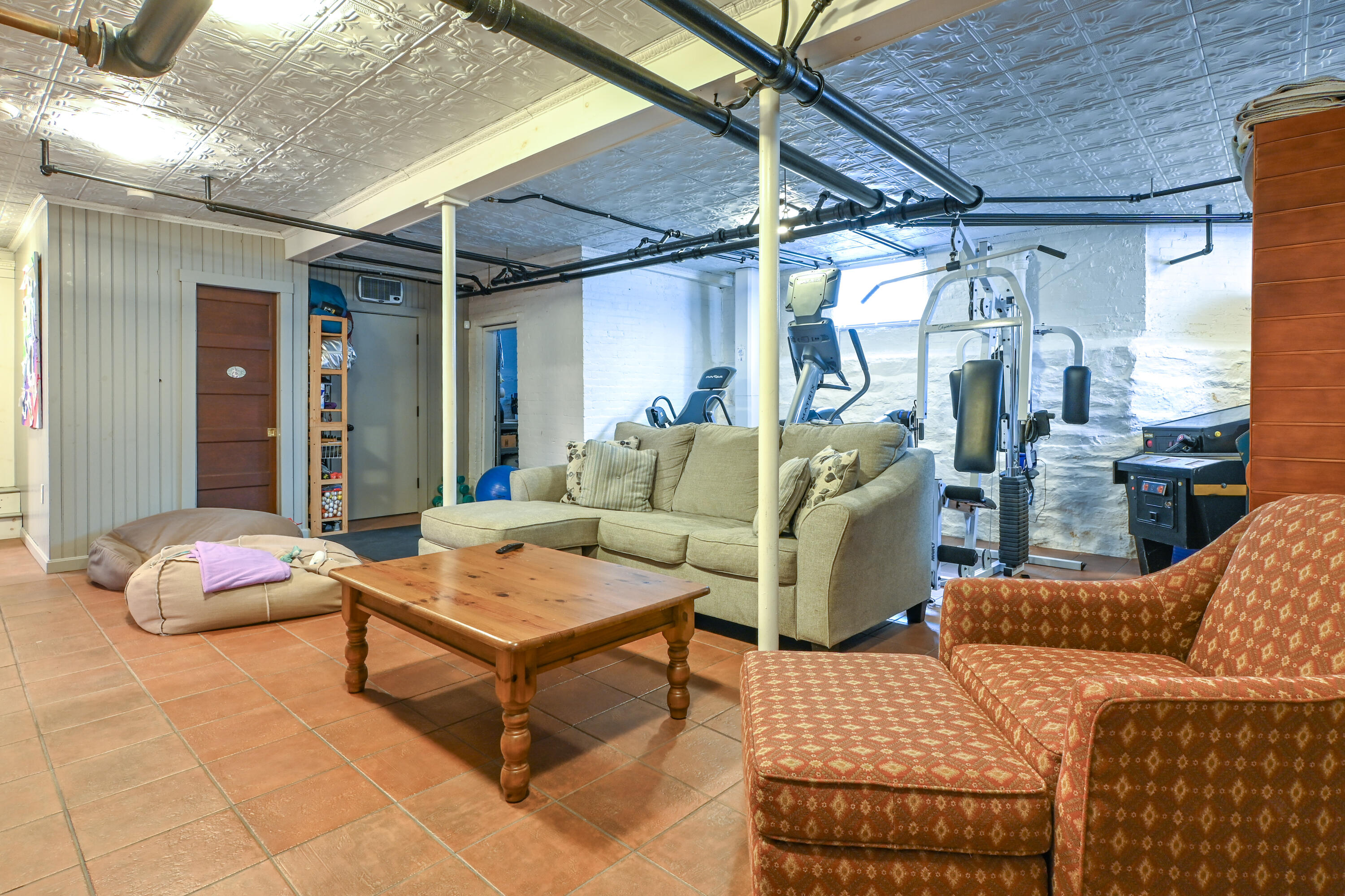 Portland, Maine, 04102, United States, 5 Bedrooms Bedrooms, ,5 BathroomsBathrooms,Residential,Active,2033687