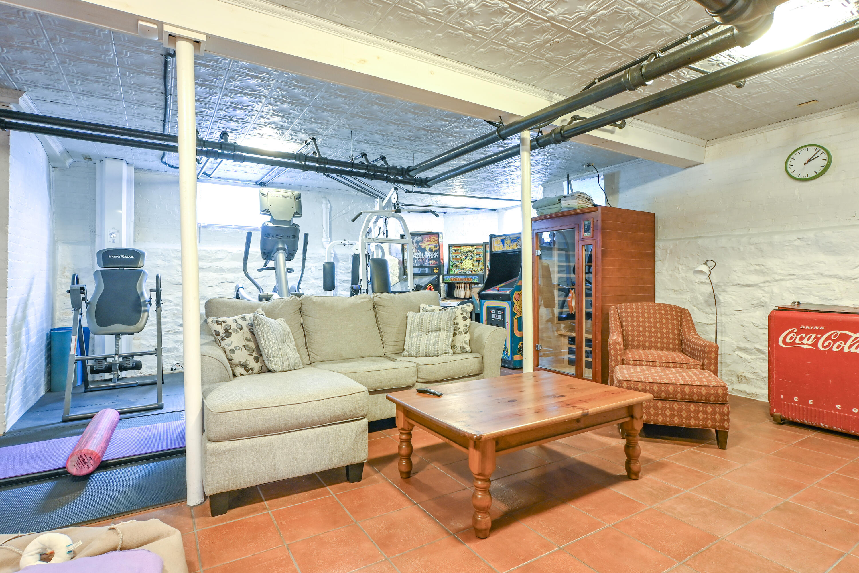 Portland, Maine, 04102, United States, 5 Bedrooms Bedrooms, ,5 BathroomsBathrooms,Residential,Active,2033687