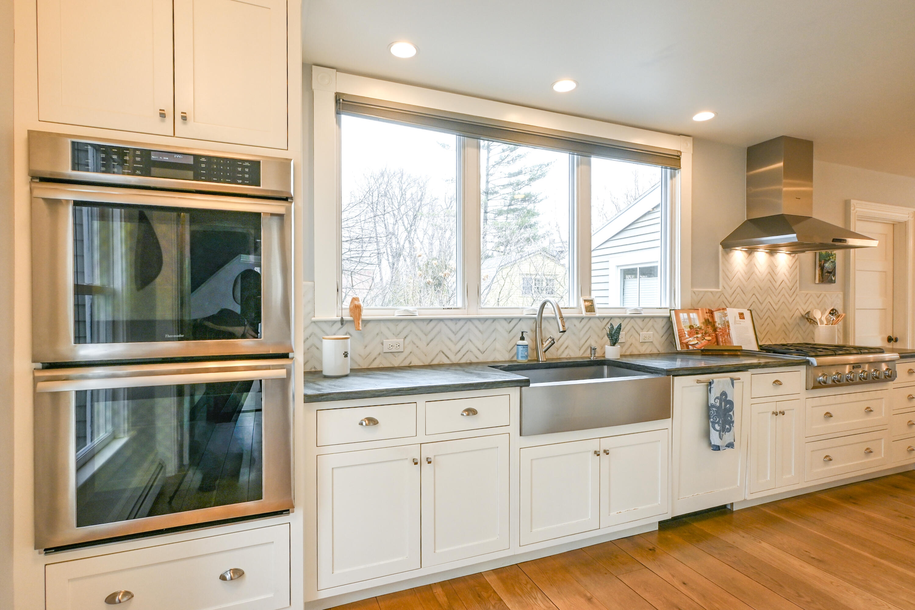Portland, Maine, 04102, United States, 5 Bedrooms Bedrooms, ,5 BathroomsBathrooms,Residential,Active,2033687
