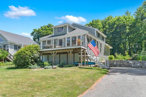 Photo of 25 Lake Avenue, Windham, ME 04062 (MLS # 1671726)