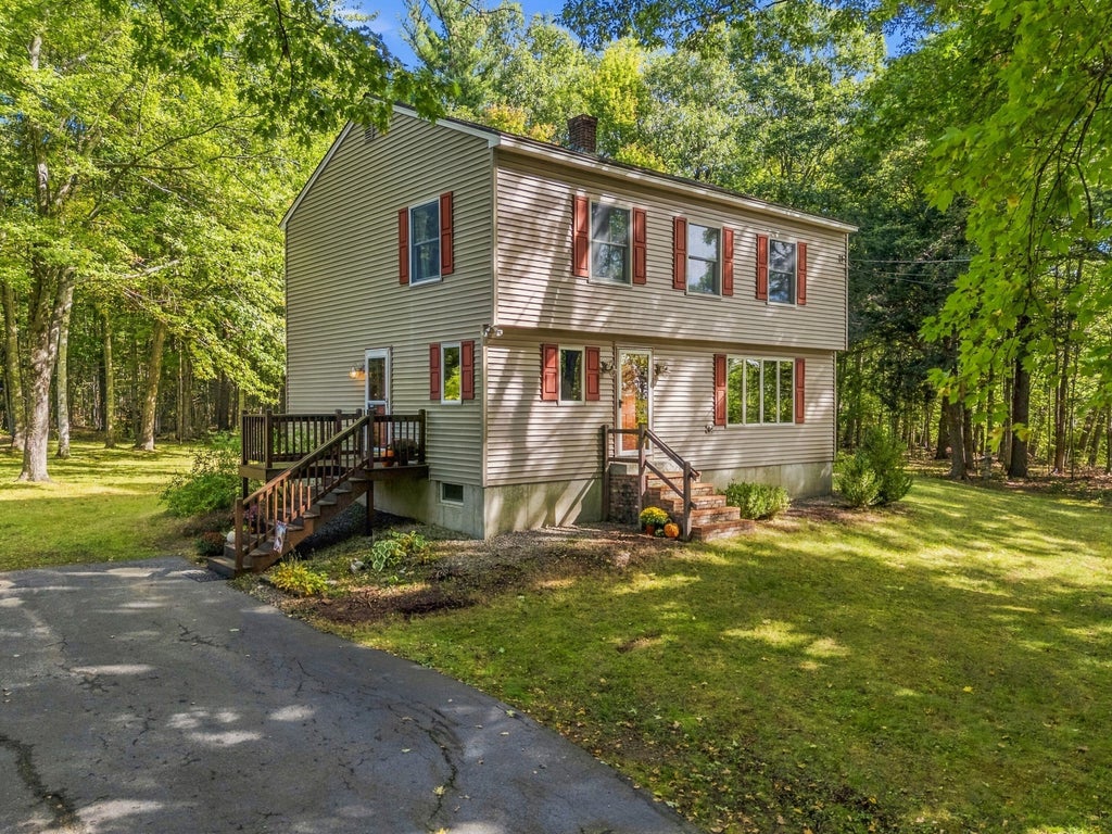 Photo of 564 Beech Ridge Road, North Berwick, ME 03906 (MLS # 1681926)