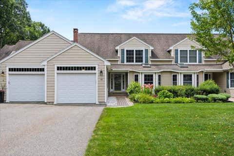Photo of 10 Shiretowne Common Drive #10, Kennebunk, ME 04043 (MLS # 1672658)
