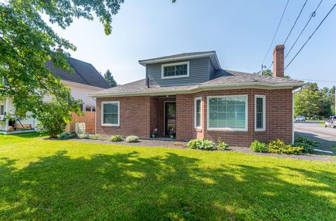 Photo of 4 School Street, Fort Kent, ME 04743 (MLS # 1670287)
