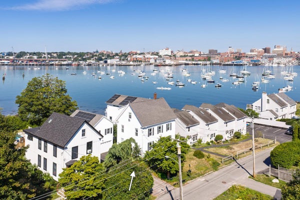 11 PINE ST, SOUTH PORTLAND, ME 04106 - Image c8d8729ed843ef04f6755d1e2b91c3e9/79258043