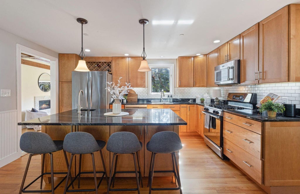 Photo of 88 Greenwood Lane, Portland, ME 04103 (MLS # 1683654)