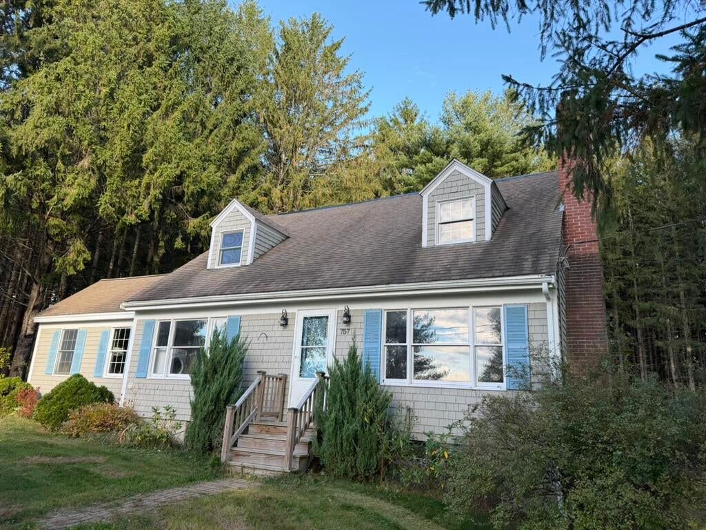 Photo of 757 Main Street, Damariscotta, ME 04543 (MLS # 1683898)