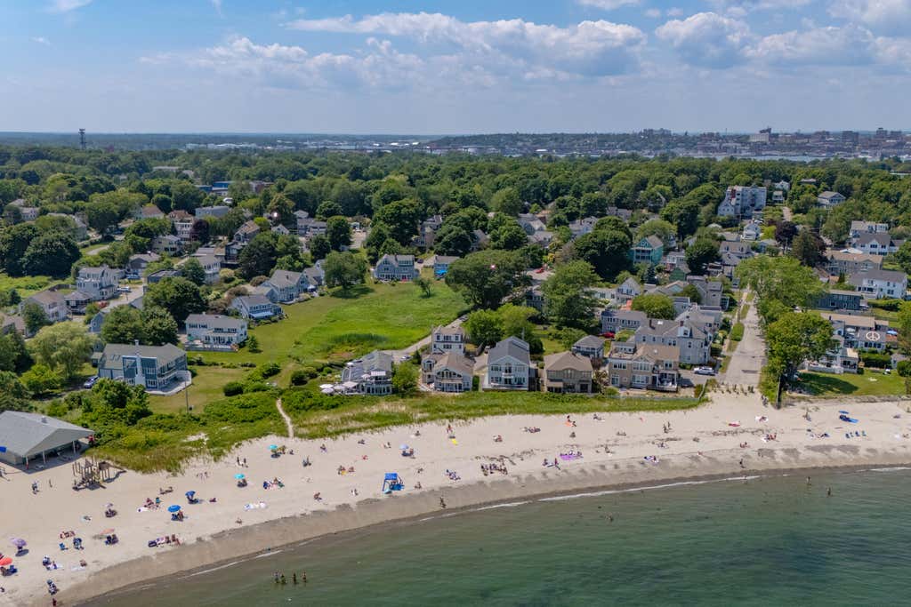 Photo of 2 Myrtle Avenue, South Portland, ME 04106 (MLS # 1670845)