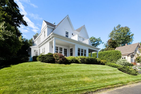 115 BAY VIEW ST, CAMDEN, ME 04843 - Image cb5fa55e4cb60bfd349c19a63d6a3146/142617114