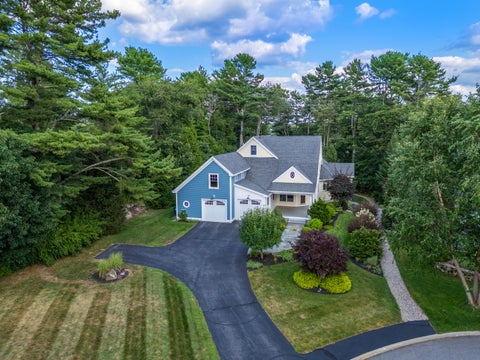 Photo of 10 Morning Walk Lane, Kennebunk, ME 04043 (MLS # 1676412)