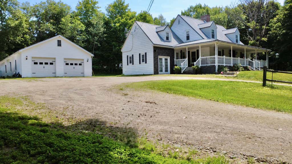 Photo of 269 Main Street, Lincoln, ME 04457 (MLS # 1670719)