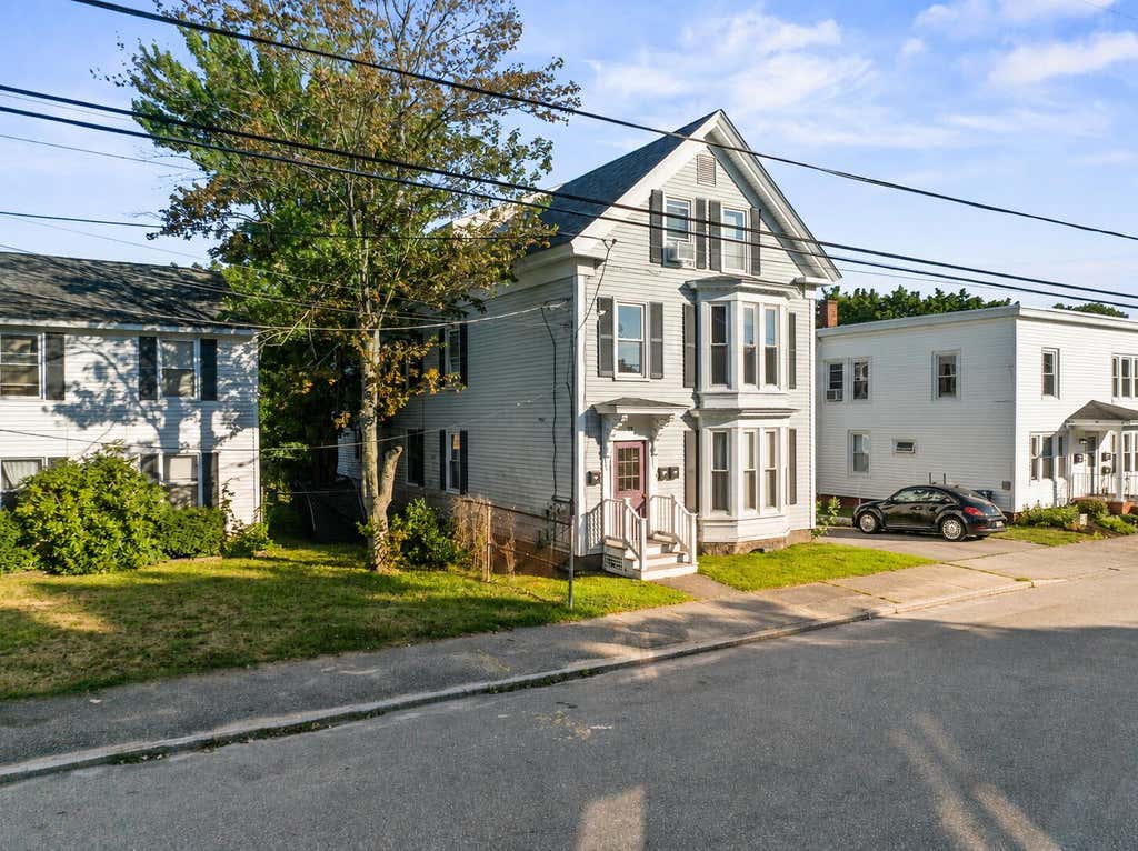 Photo of 71 Green Street, Biddeford, ME 04005 (MLS # 1676936)