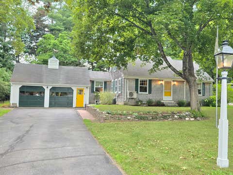 Photo of 4 Dunstan Avenue, Scarborough, ME 04074 (MLS # 1676101)