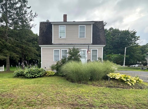 Photo of 7 Wescott Street, Limerick, ME 04048 (MLS # 1683873)