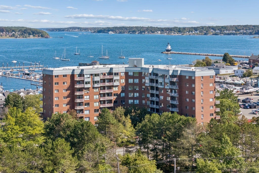 Photo of 148 Breakwater Drive #810, South Portland, ME 04106 (MLS # 1682376)
