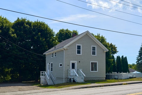 Photo of 1032 Commercial Street, Rockport, ME 04856 (MLS # 1668395)