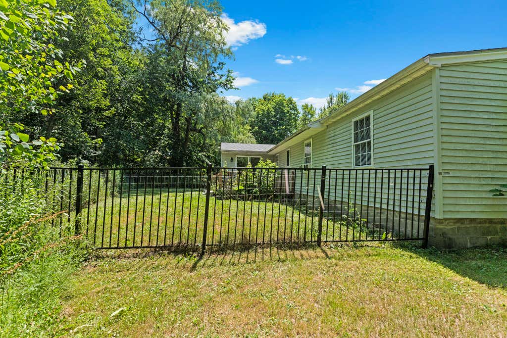 Photo of 41 Frost Hill Avenue, Lisbon, ME 04252 (MLS # 1671968)