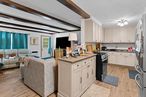 Photo of 41 Frost Hill Avenue, Lisbon, ME 04252 (MLS # 1671968)
