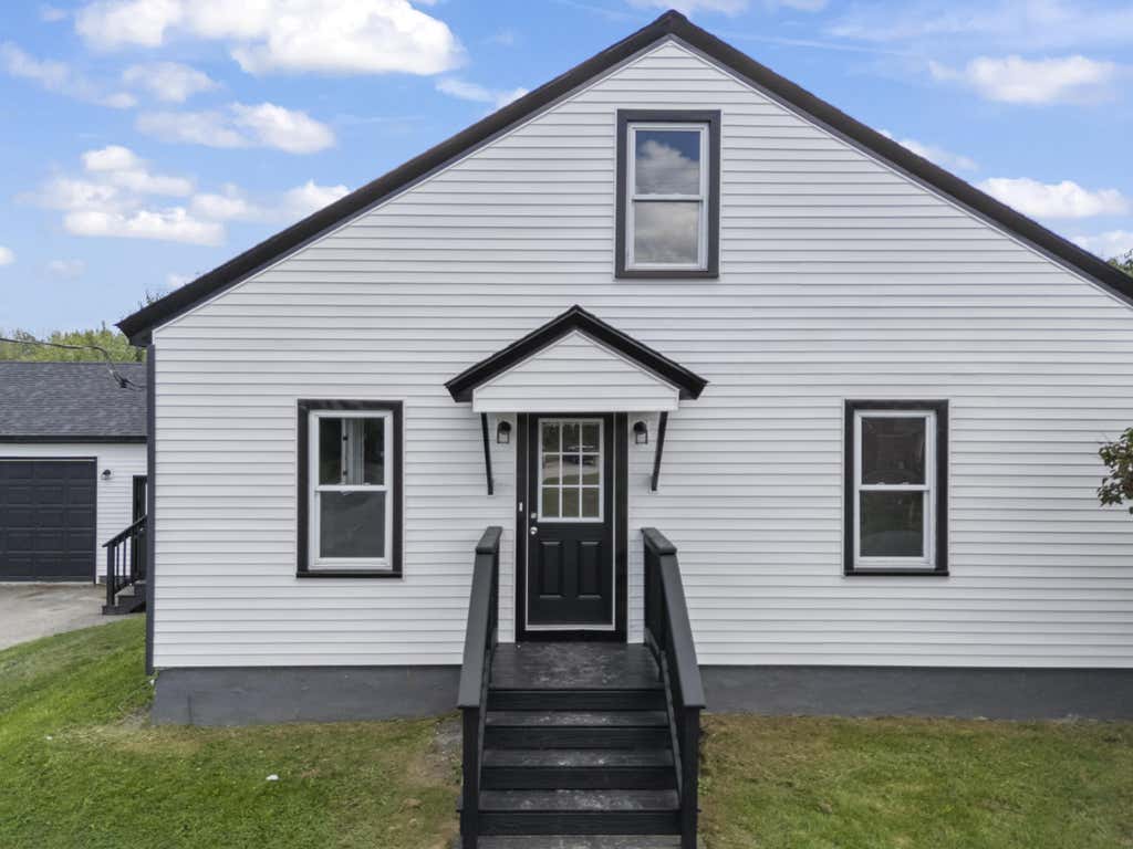Photo of 1 Fisher Avenue, Lewiston, ME 04240 (MLS # 1677774)
