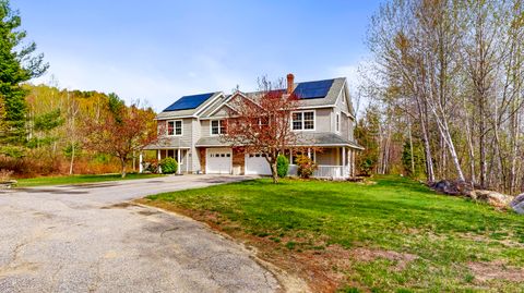Photo of 25 Sunrise Drive, Paris, ME 04281 (MLS # 1665237)