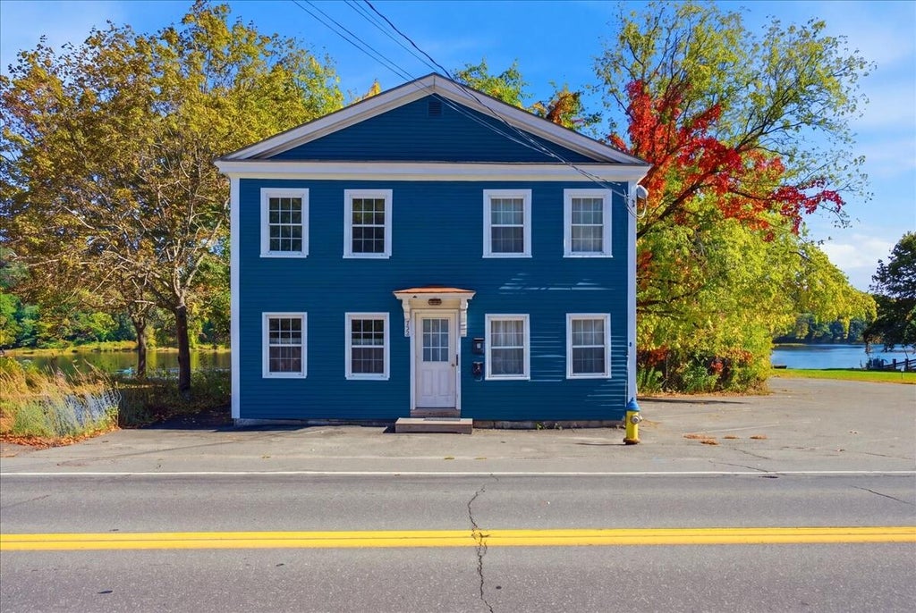 Photo of 230 Water Street, Hallowell, ME 04347 (MLS # 1684605)