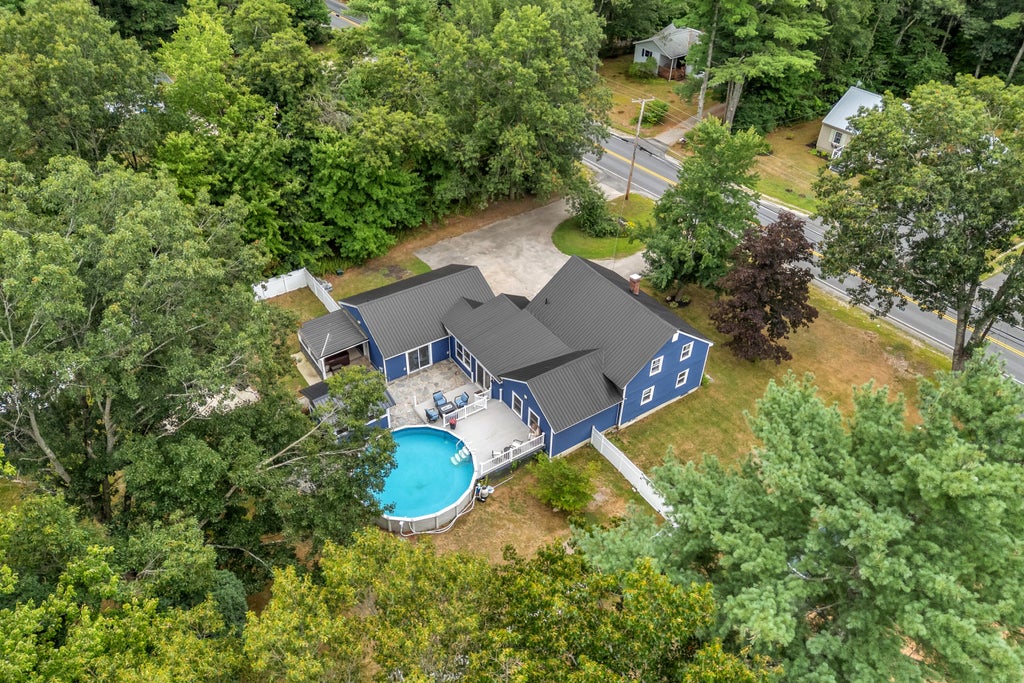 Photo of 483 Falmouth Road, Windham, ME 04062 (MLS # 1678093)