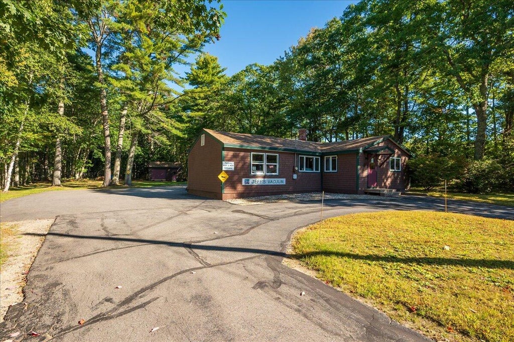 Photo of 451 West Street, Rockport, ME 04856 (MLS # 1684766)
