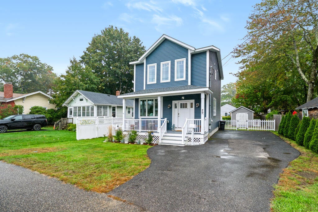 Photo of 29 Summit Street, Old Orchard Beach, ME 04064 (MLS # 1683295)