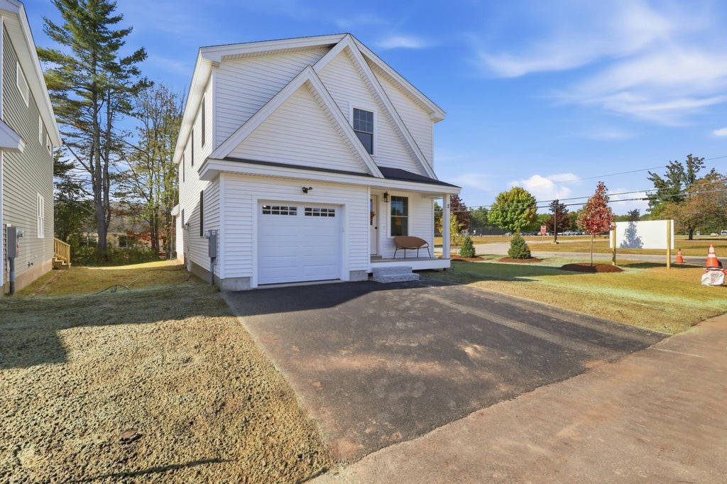 Photo of 19 Black Birch Way #19, Old Orchard Beach, ME 04064 (MLS # 1682993)
