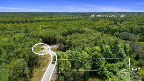 Photo of 3 Dogwood Circle, Kennebunk, ME 04043 (MLS # 1673453)
