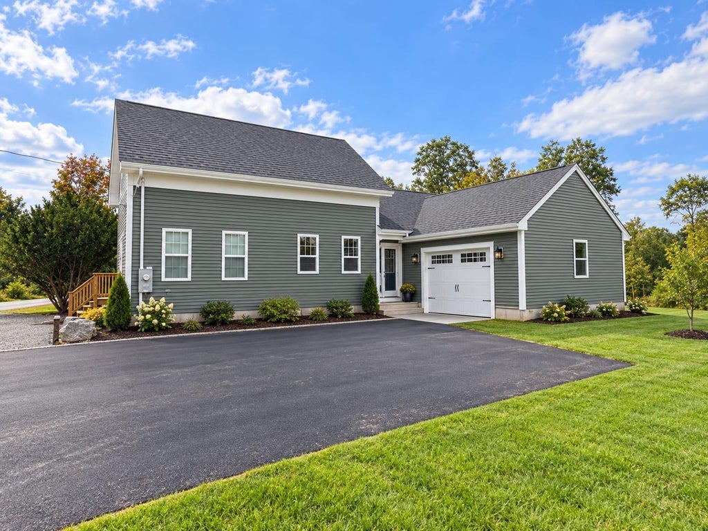 Photo of 286 School Street, Berwick, ME 03901 (MLS # 1682343)