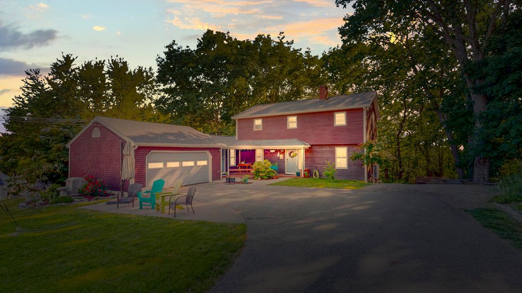 Photo of 25 Delcliffe Lane, Lewiston, ME 04240 (MLS # 1668405)