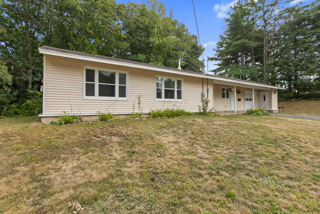 Photo of 228 Congress Circle, Topsham, ME 04086 (MLS # 1679833)