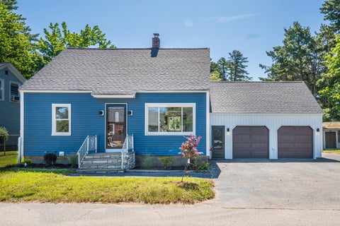 Photo of 13 Melvin Avenue, Old Orchard Beach, ME 04064 (MLS # 1666587)