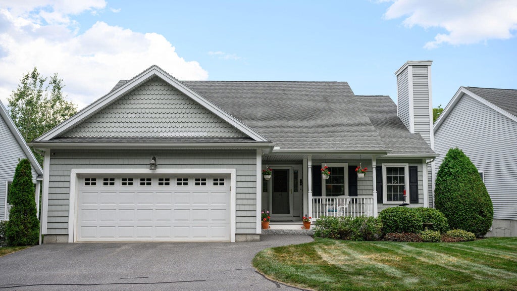 Photo of 44 Carriage Lane #6, Brunswick, ME 04011 (MLS # 1676364)