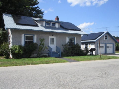 Photo of 39 Pine Street, Paris, ME 04281 (MLS # 1678225)