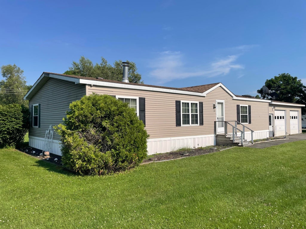 Photo of 22 Ames Court, Pittsfield, ME 04967 (MLS # 1683657)