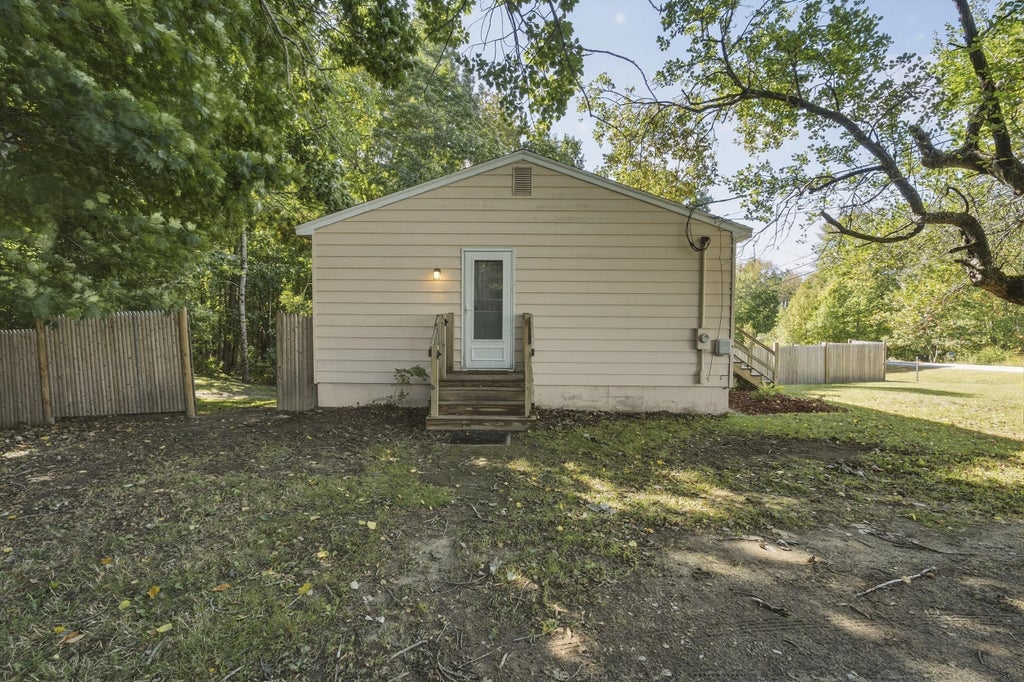 Photo of 658 Middle Road, Sabattus, ME 04280 (MLS # 1680726)