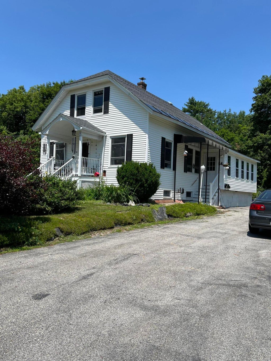 Photo of 54 Pettingill Street, Lewiston, ME 04240 (MLS # 1670636)