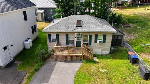Photo of 4 Ivy Avenue, Old Orchard Beach, ME 04064 (MLS # 1677196)