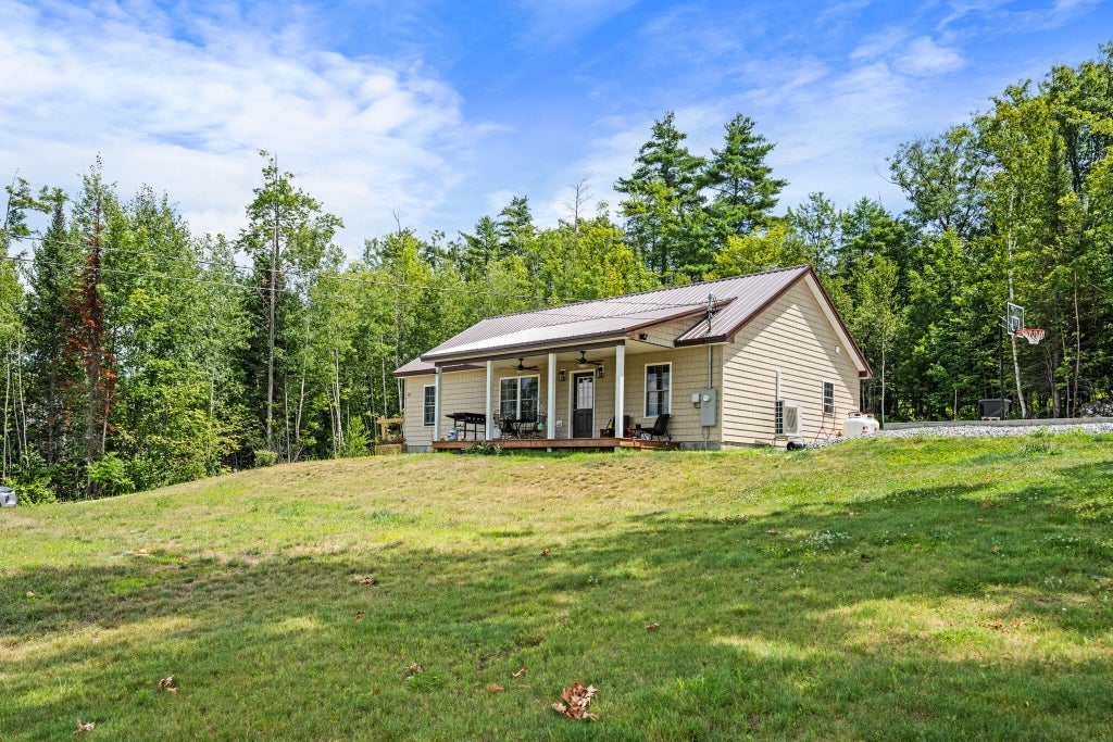 Photo of 40 Longview Drive, Oxford, ME 04270 (MLS # 1674518)