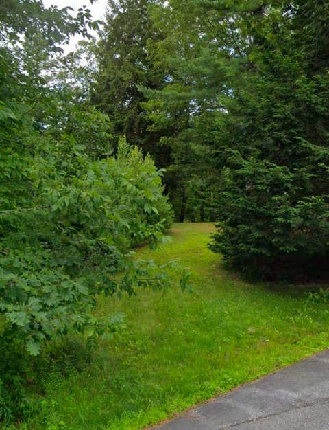 Photo of 27 Crest Avenue, Lisbon, ME 04250 (MLS # 1676407)