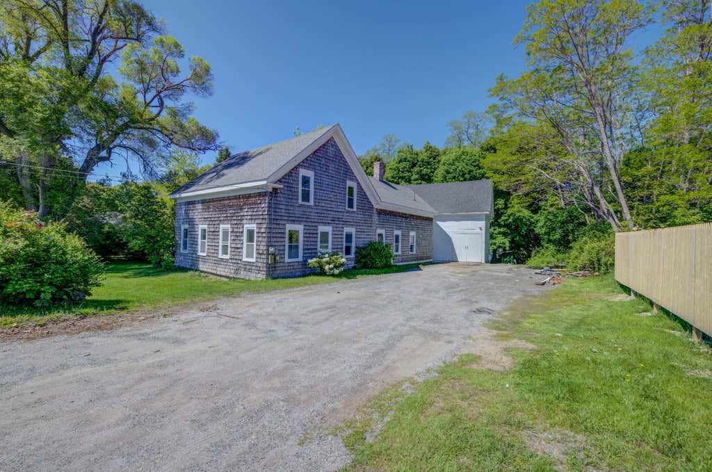 Photo of 12 Middle Road, Woolwich, ME 04579 (MLS # 1664424)