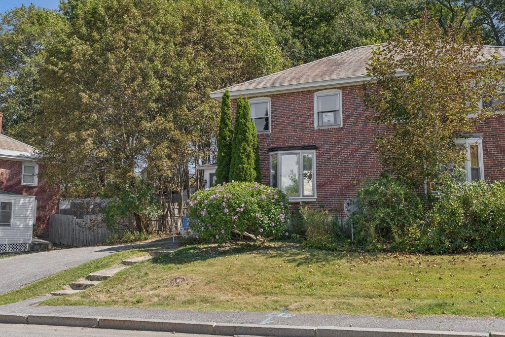 Photo of 33 Meadow Way, Bath, ME 04530 (MLS # 1678742)