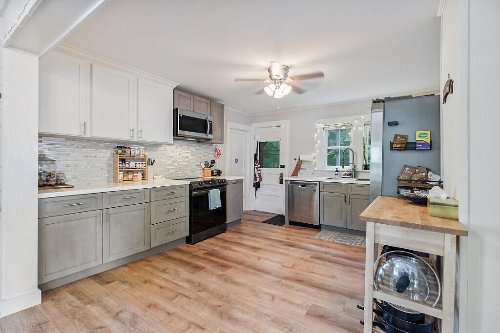 Photo of 46 Northern Avenue, Farmingdale, ME 04344 (MLS # 1673603)