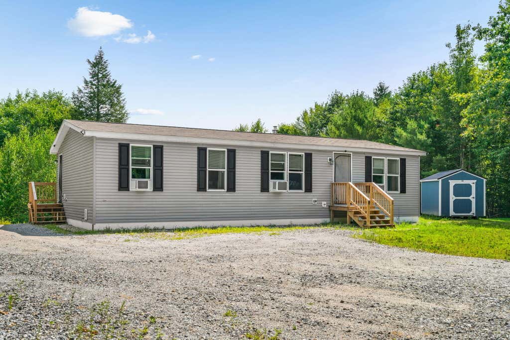 Photo of 30 Freedom Lane, Norway, ME 04268 (MLS # 1675814)